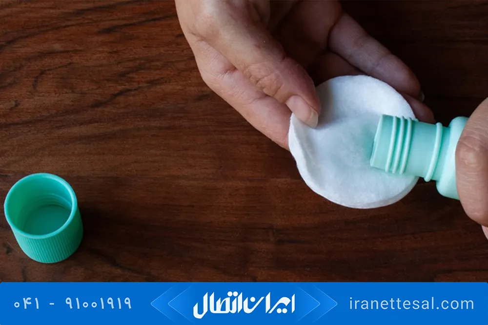 پاک کردن چسب قطره ای رازی با استون