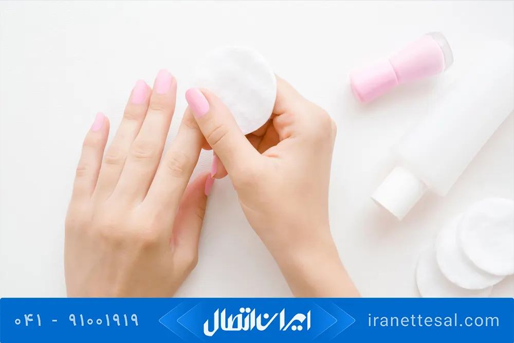 از بین بردن چسب رازی از روی دست با استون